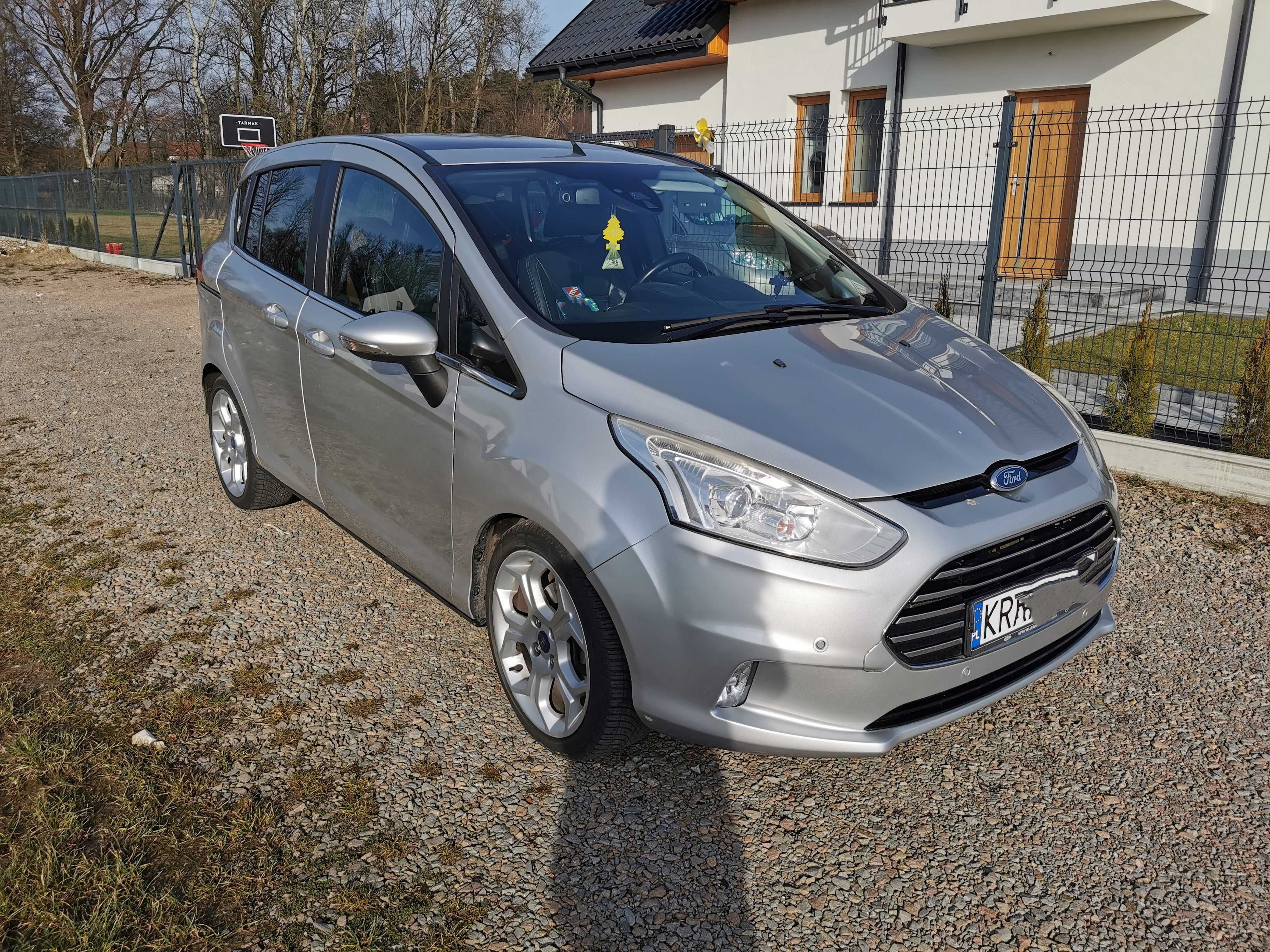 Ford B-MAX EcoBoost Titanium – Benzyna