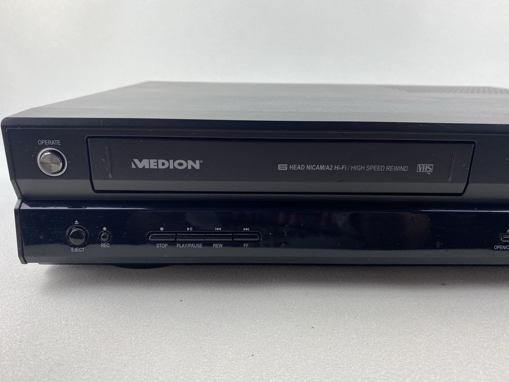 Medion MD 81664 magnetowid nagrywarka