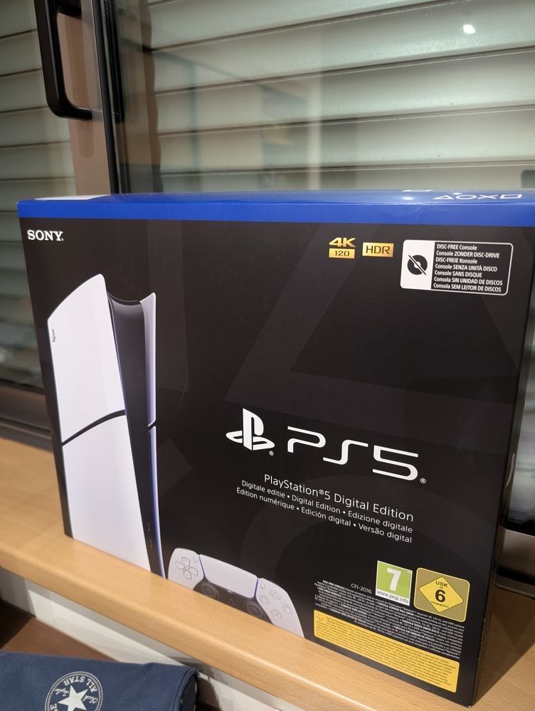 PlayStation 5 (ps5)