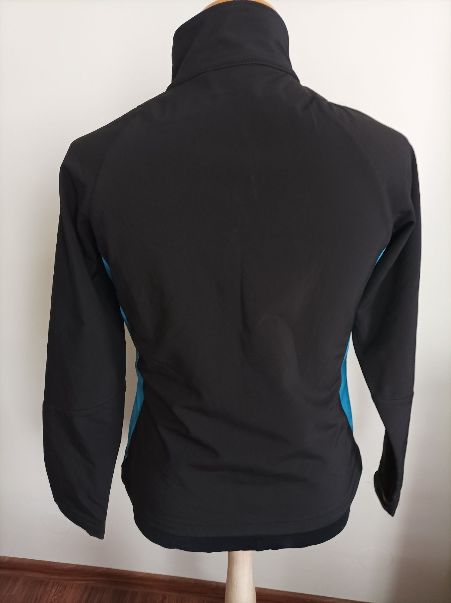 Kurtka Softshell 4f