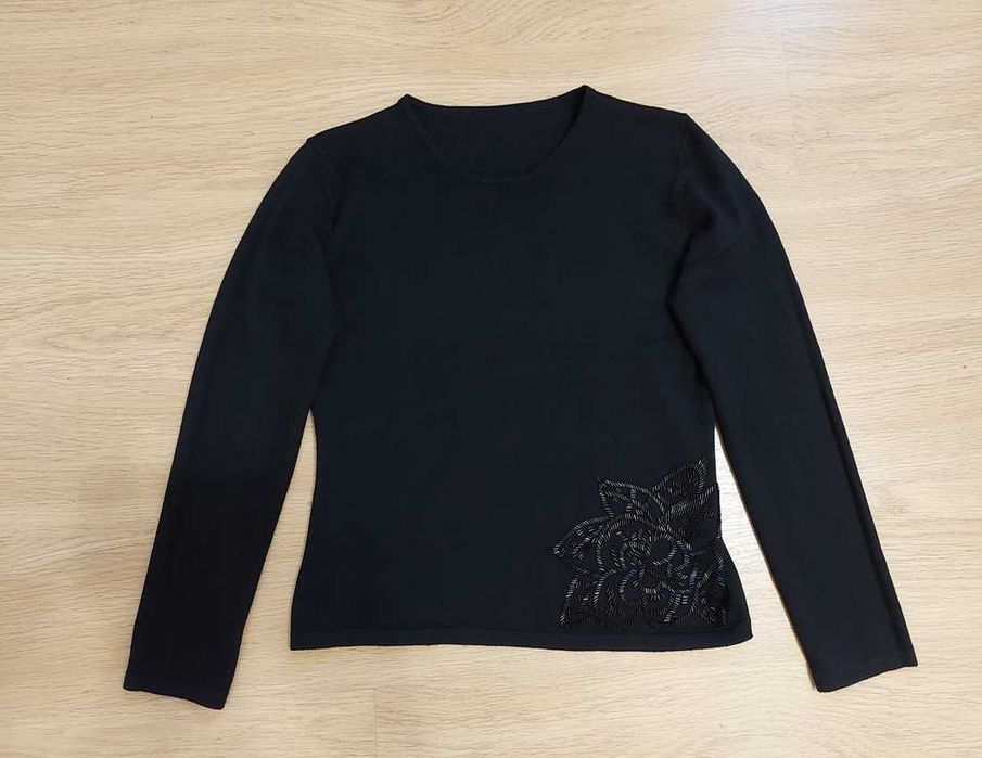 Sweterek czarny M 38 Marks & Spencer koraliki kwiat wełna akryl
