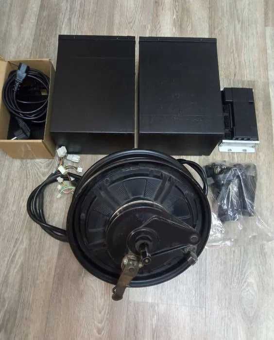 Электронабор для скутера (2 АКБ, колесо, контроллер, зарядка)