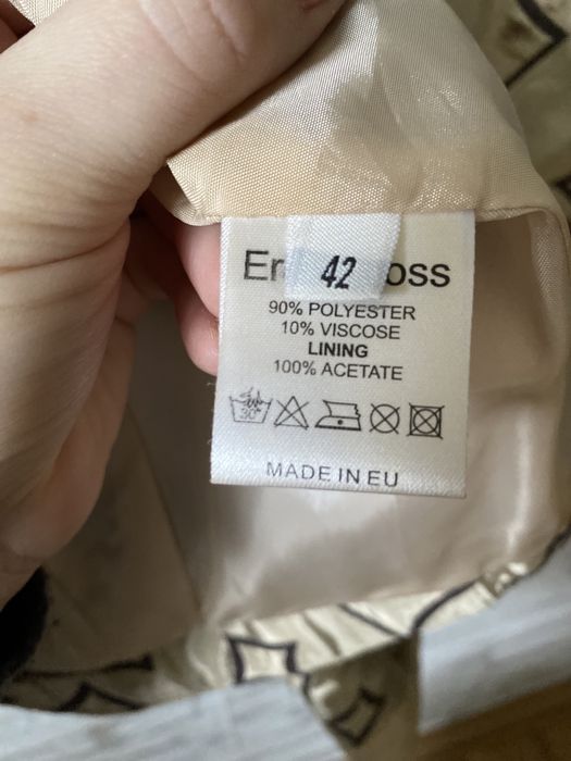 Сукня жіноча