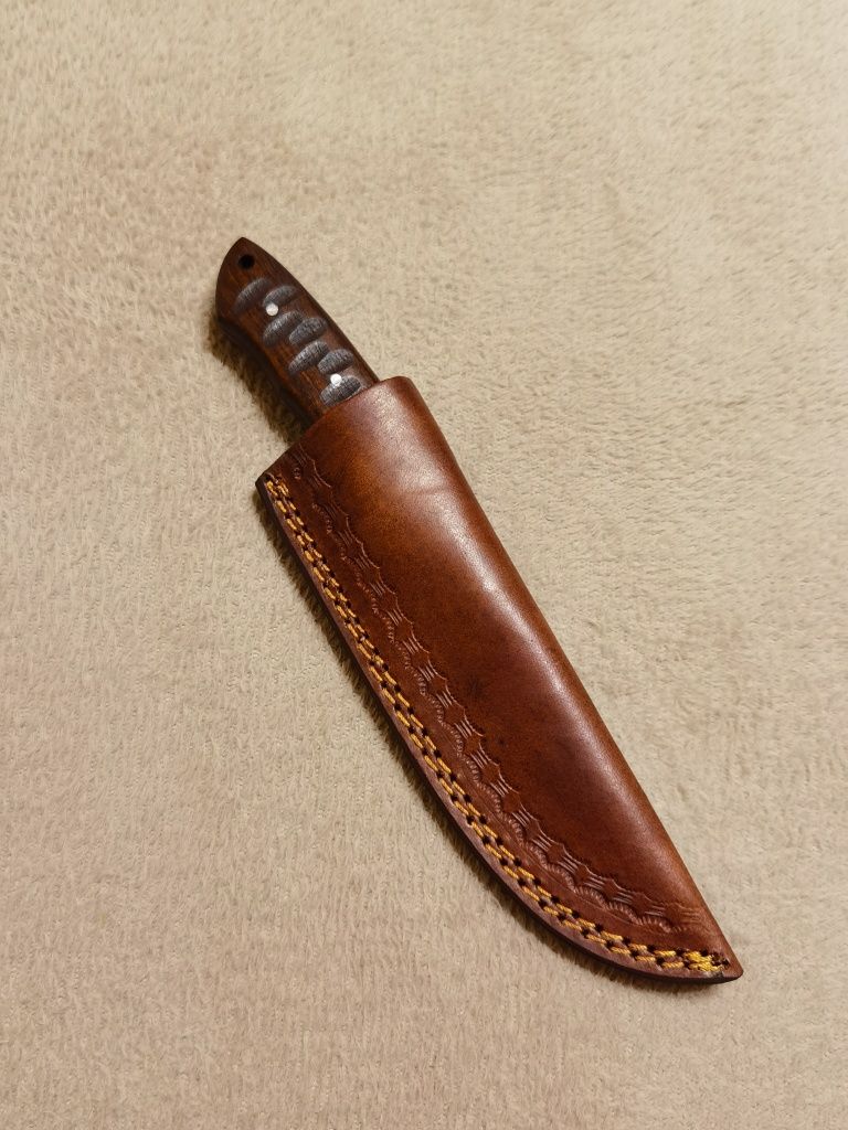 Nóż myśliwski Damast 84/Brzytwa Custom