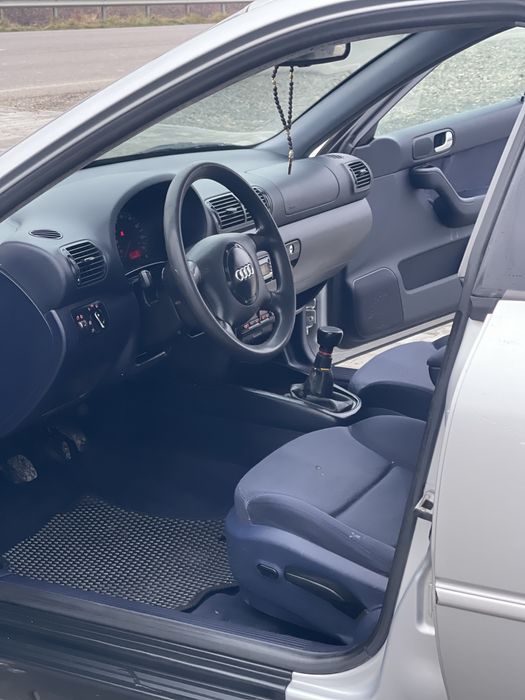 Ауді А3 Нерозмитнена