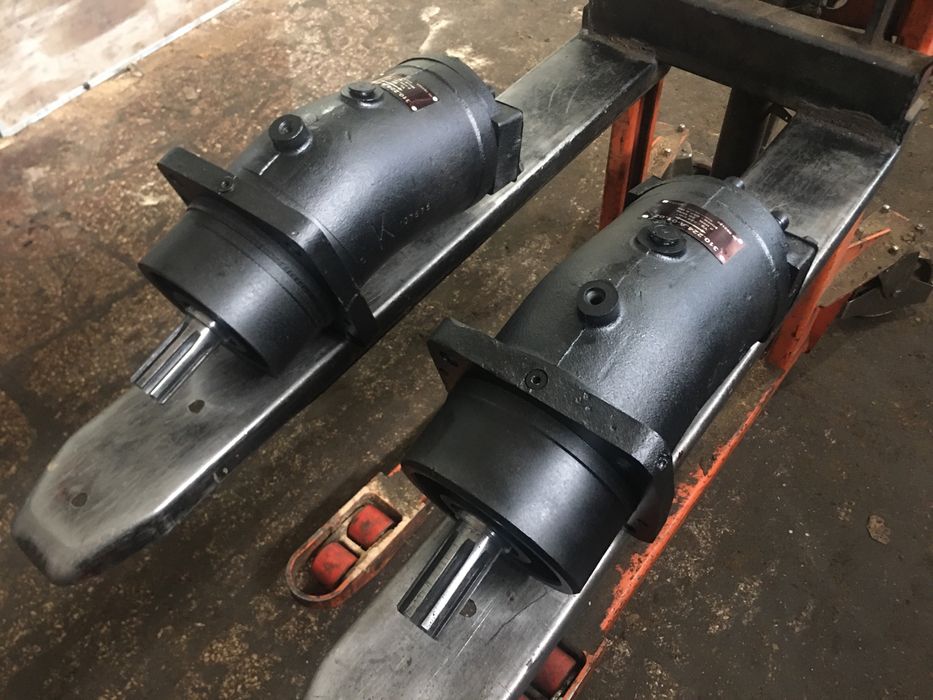 Гідромотори та гідронасоси 310.224 з валом під МН250