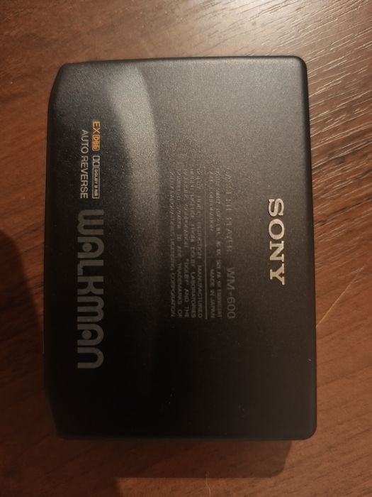 Касетний плеєр sony wm-600