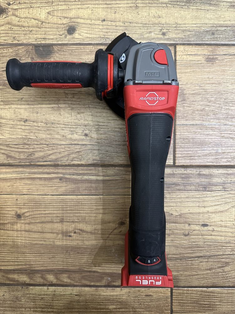 Szlifierka kątowa z regulacją Milwaukee M18 FSAGV125XPDB - 2021