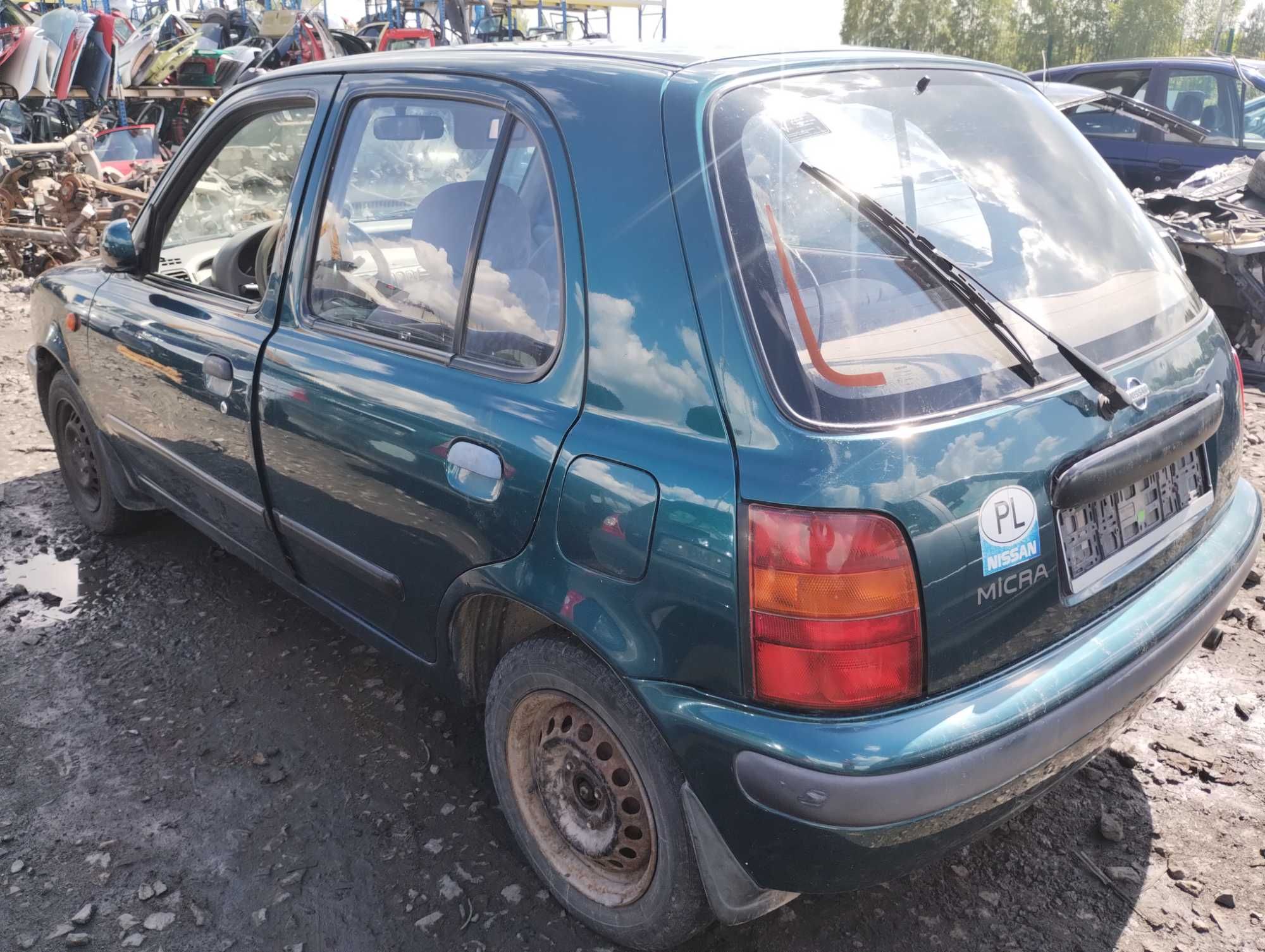 Nissan Micra K11 1.0 Wszystkie Części Lakier FPO Belka Silnik Aparat