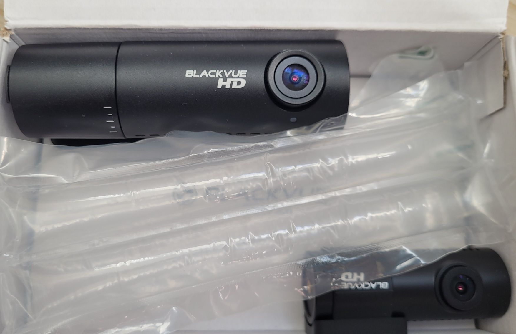 Продам відеореєстратор BLACKVUE DR 430-2CH