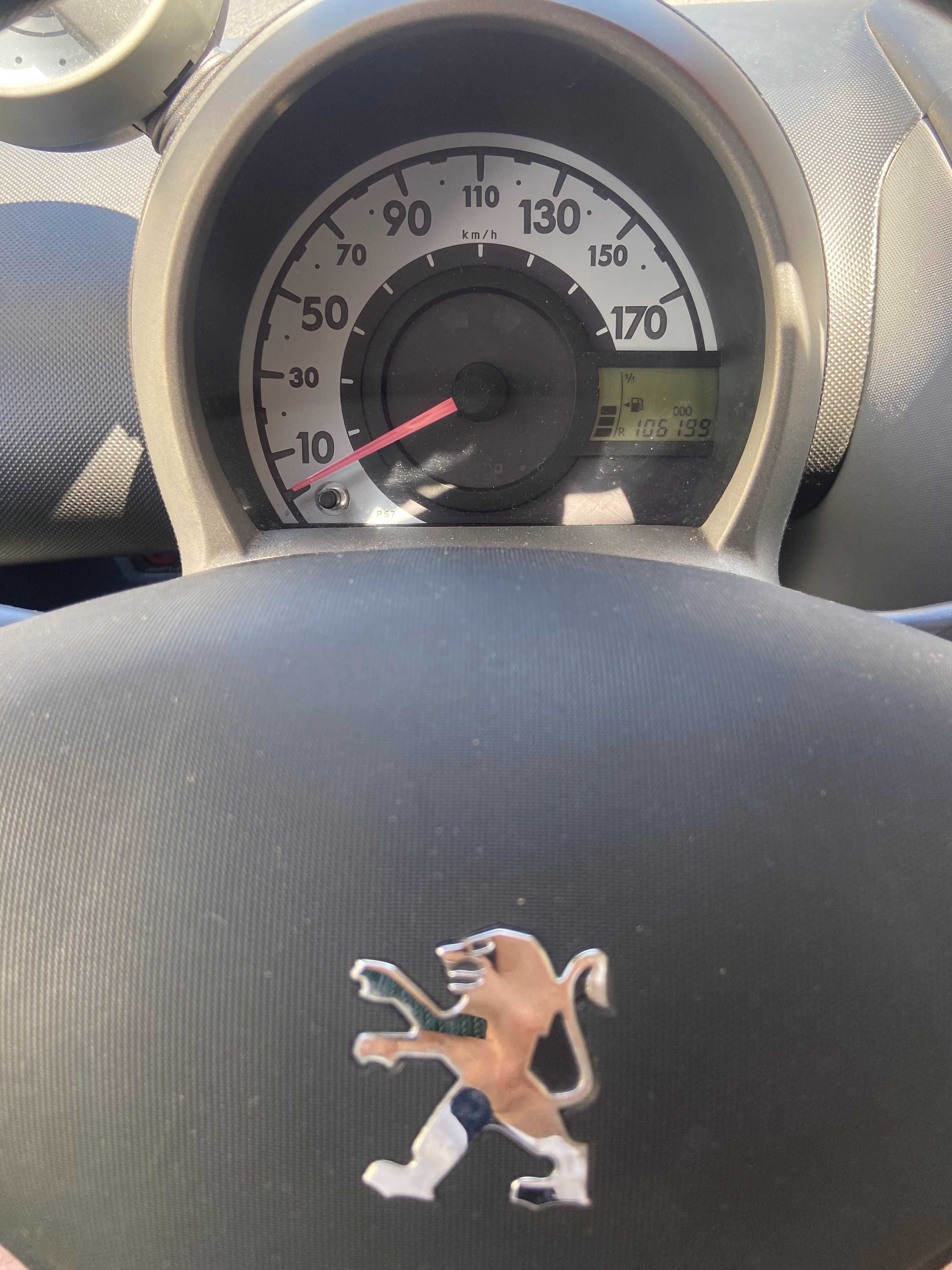 Peugeot 107 Trendy 1.0 (2006) | 106.000km