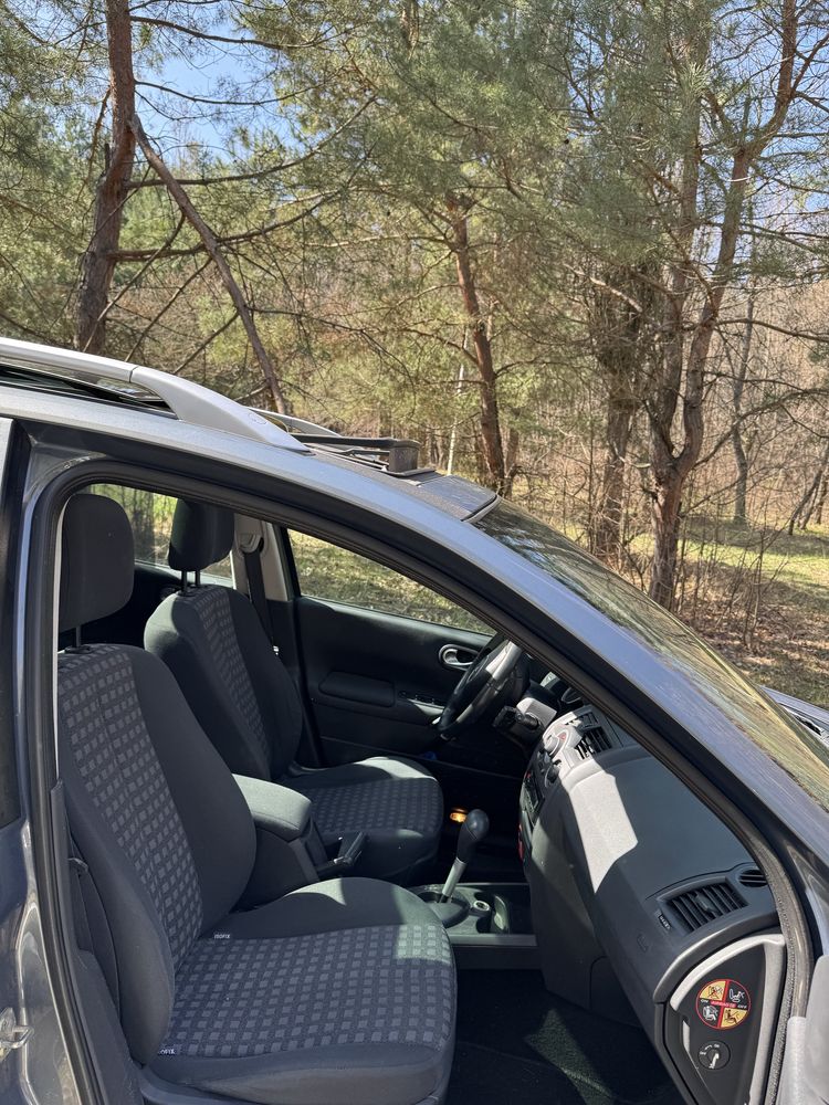 Renault Megane 2(automat, panorama)