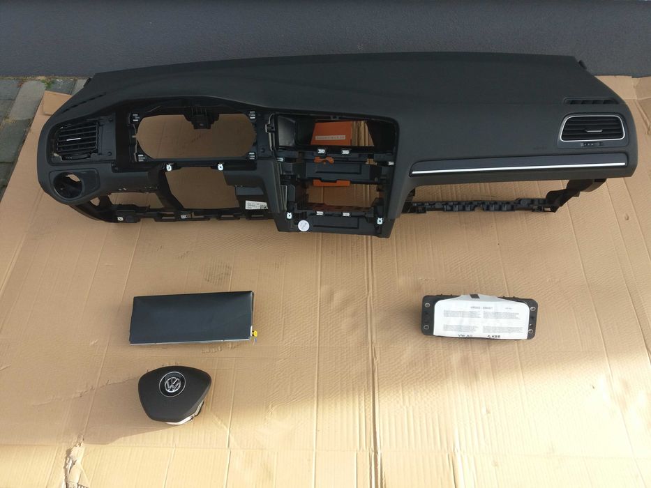 Deska konsola poduszki 3x airbag VW GOLF VII 7 Oryginał !!! demontaż