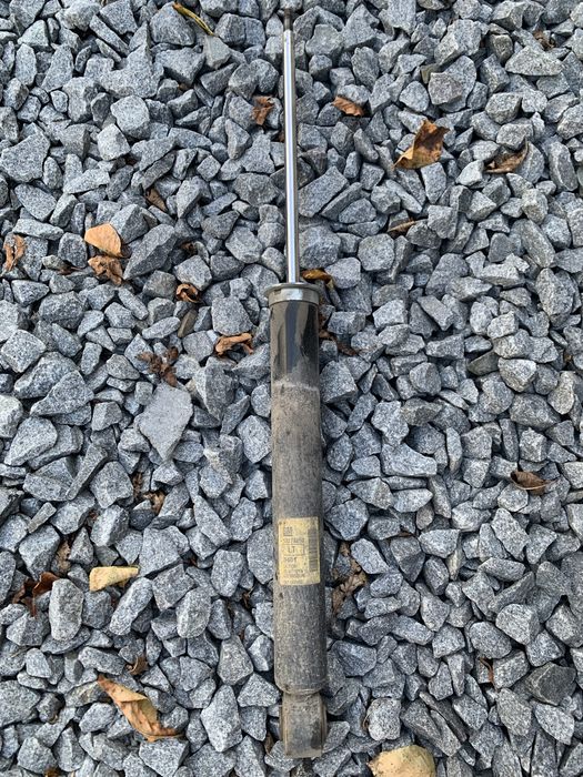 Амортизатор задній на шевроле орландо 2011