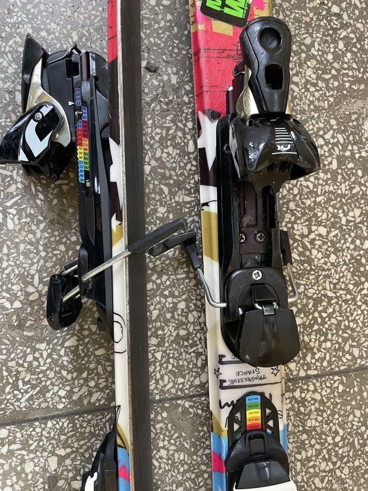 Narty Salomon Thruster twin tip freeride pokrowiec