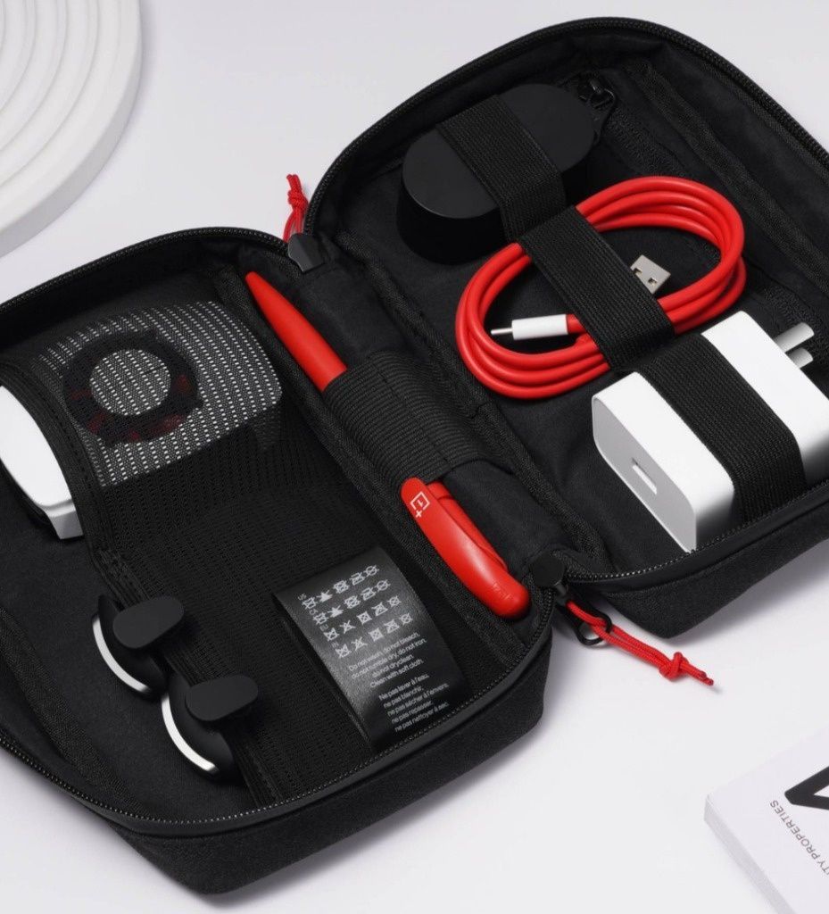 Organizer OnePlus Travel Tech Pouch