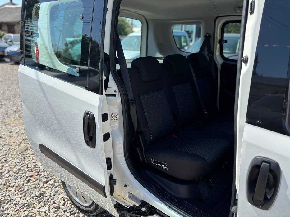 Opel Combo 2012 1.4 л. бензин.Оригінальний пасажир.