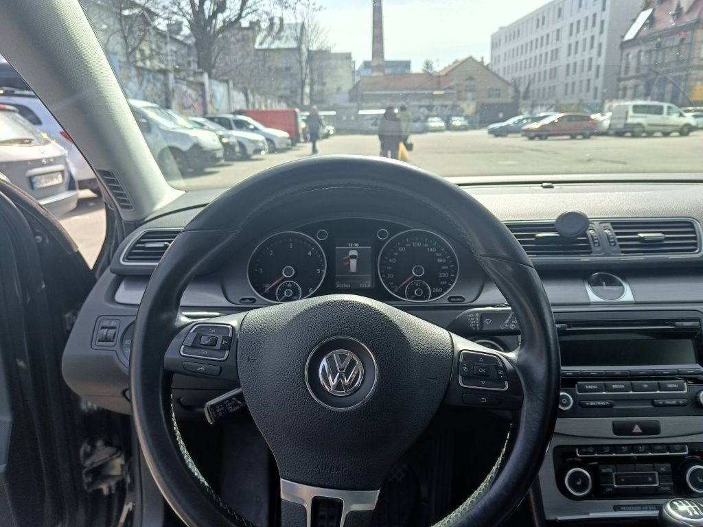 Volkswagen Passat b7 2011 2.0 TDI