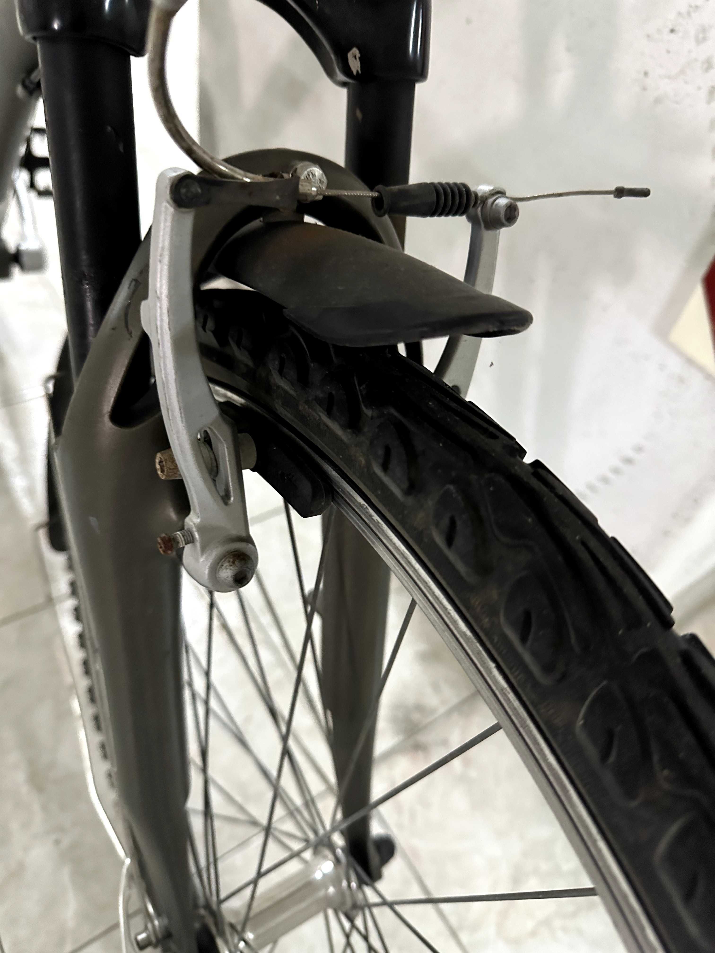 Bicicleta suspensão total 18 velocidades