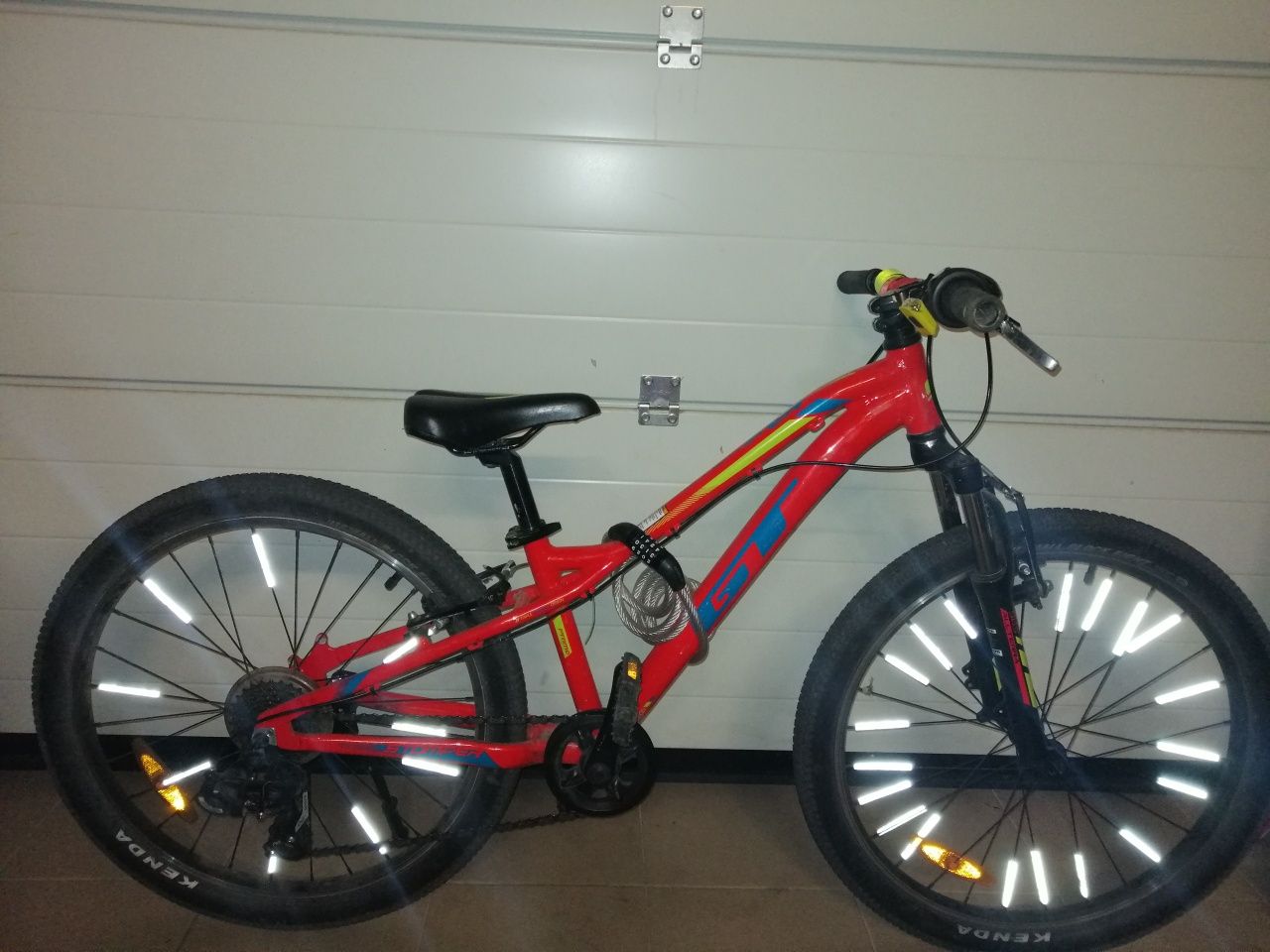 Rower MTB GT Stomper Prime 20''