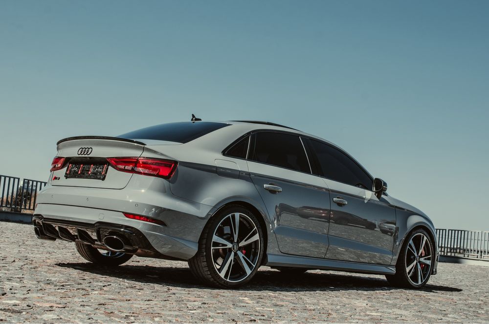 Audi RS3 2020