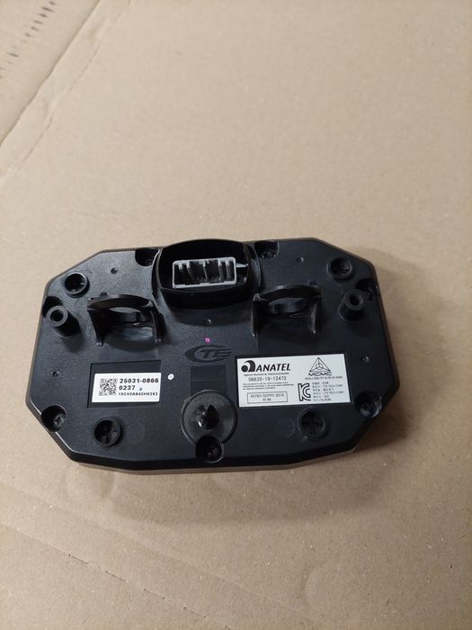 Licznik kawasaki z900 z650 versys zegar  kymco dink 125