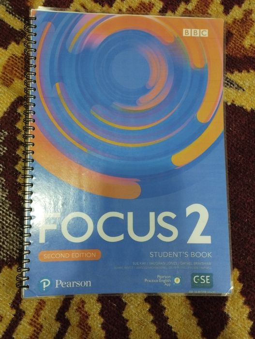 Книга англійської Focus 2