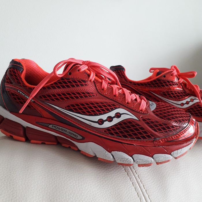 Buty do biegania Saucony Ride7 roz.40