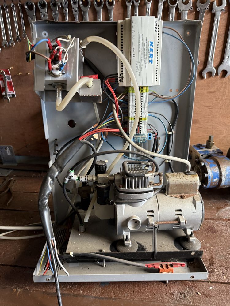 Generator pary 230 v sprawny