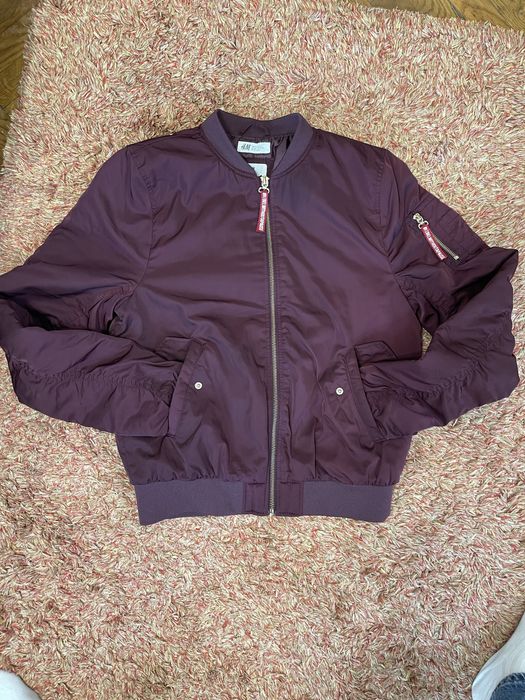 Продам Бомбер h&m бордо