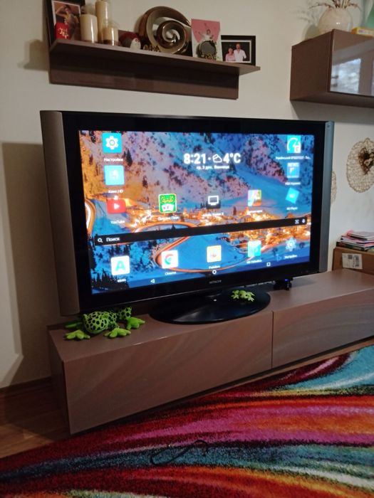 Телевізор 60 дюймів (hitachi 55 pd 9700 c)