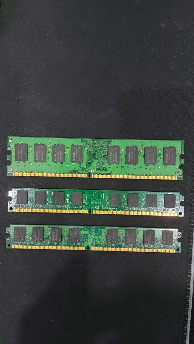 Memórias para desktop 2GB - 10€ Tudo