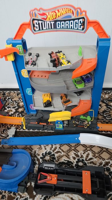 Hot wheels наборы