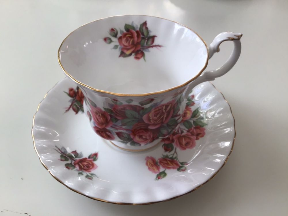 Чайная пара Royal Albert Centennial Rose