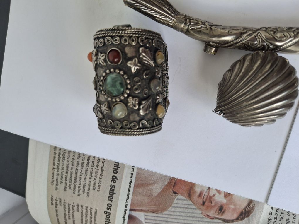 Lote peças vintage em metal