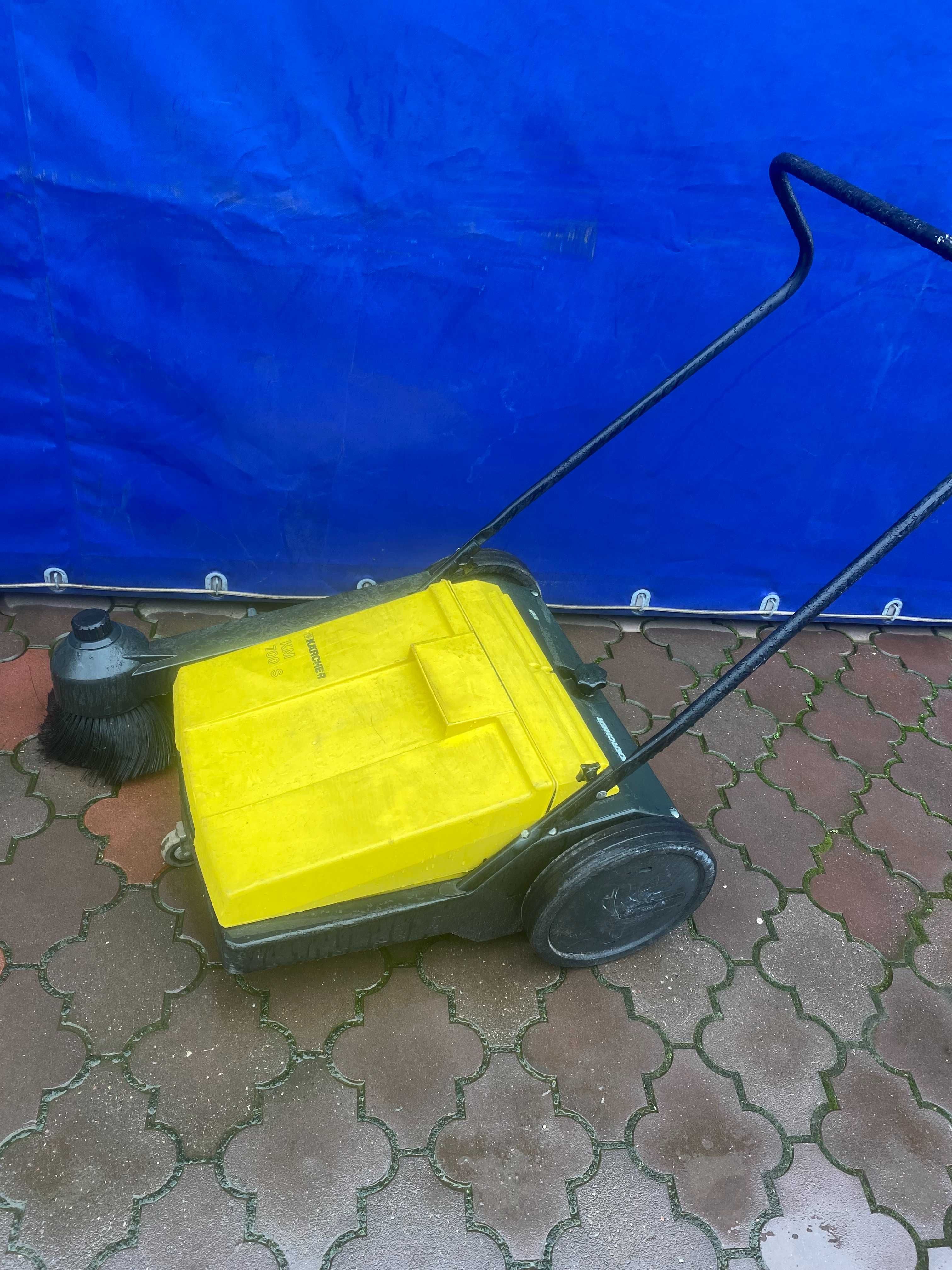 zamiatarka ręczna karcher km 700 s