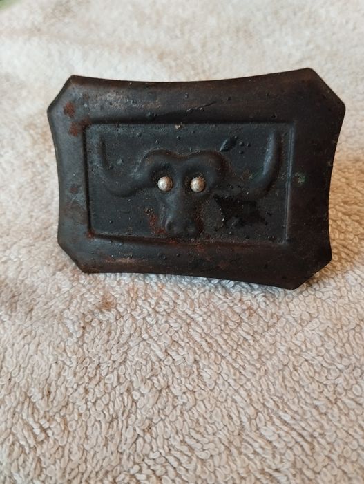 Продам пряжку ,,,