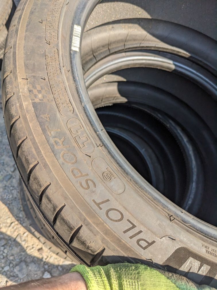 235/45R18 Michelin Pilot Sport 4 2021рік