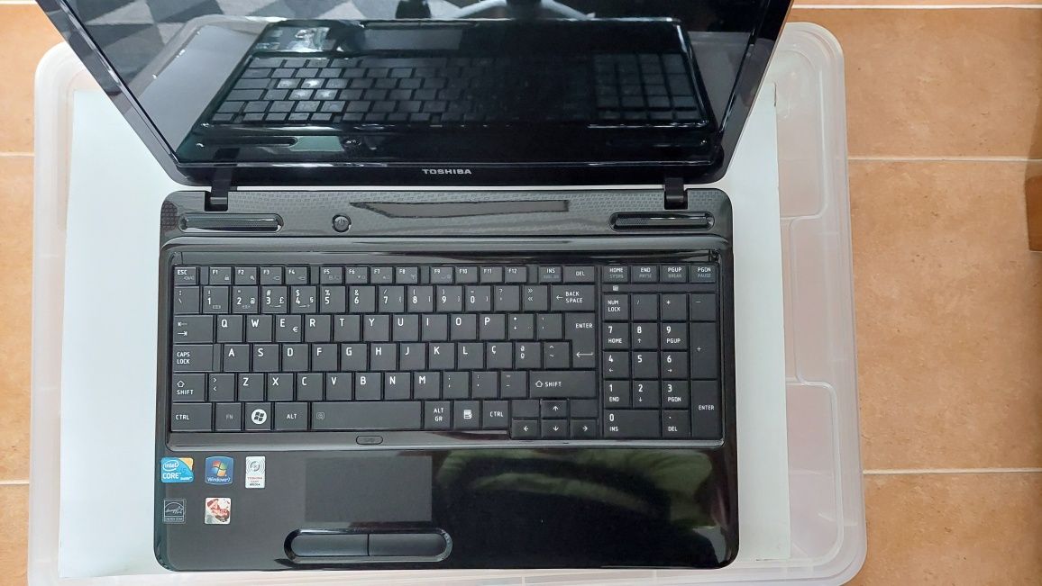 Toshiba PC portátil Satellite L650