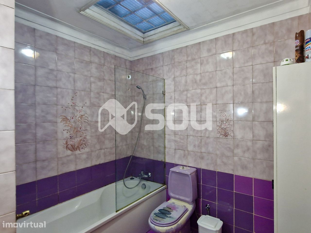 Quarto para arrendamento em Custóias