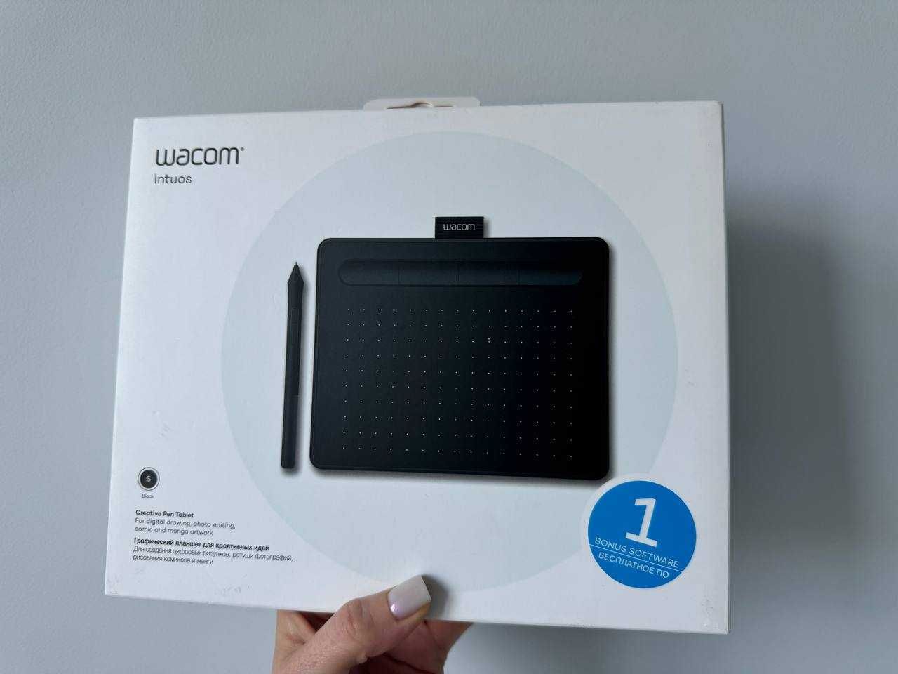 Wacom Intuos small чорний
CTL-4100K-N