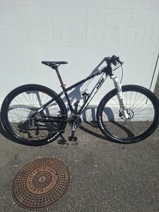 Bicicleta KTM ultra sport ,roda 29