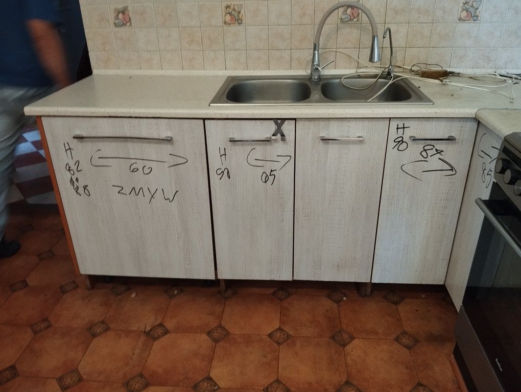 Meble kuchenne używane