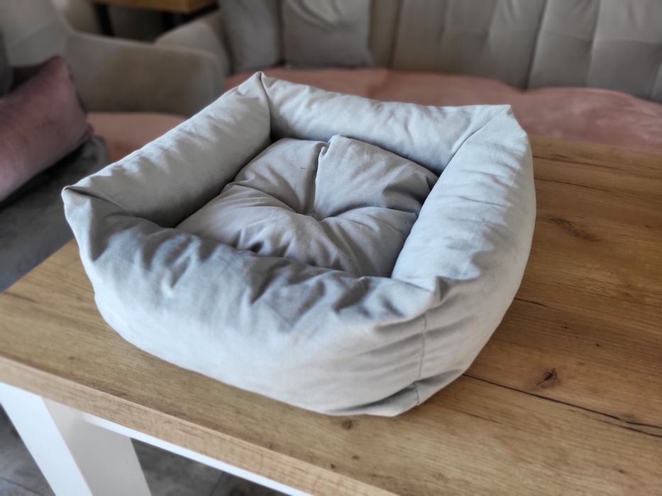 Legowisko dla zwierzaka , kojec , legowisko dla psa , kota  NOWE