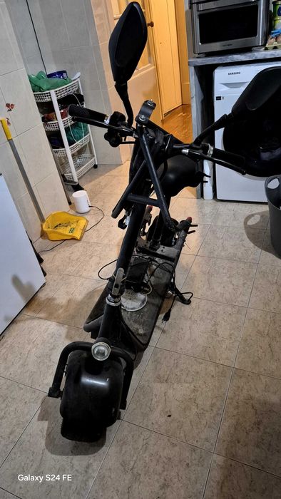 Scooter elétrica para venda ou troca