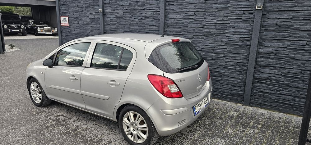 Opel Corsa D 2009r 1.2 Benzyna 190tkm Sprawna Klima 5-Drzwi