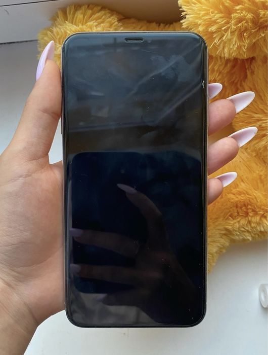 Продам айфон xs max 256 гб white