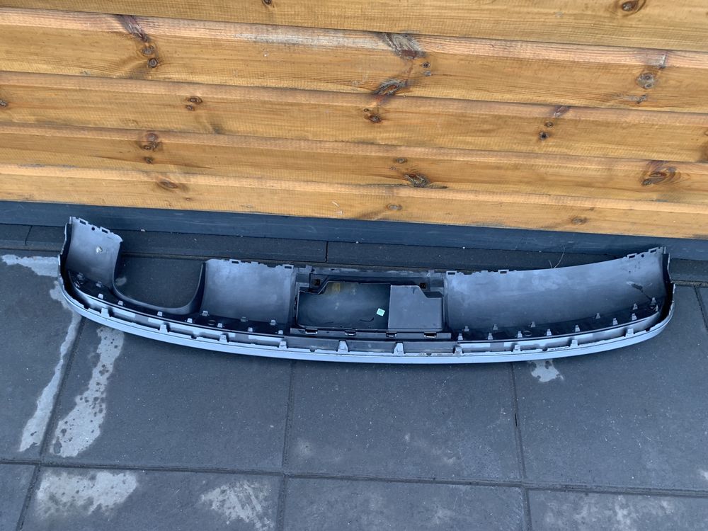 Audi A3 8V3 S-LINE spoiler dokładka dyfuzor tylnego zderzaka