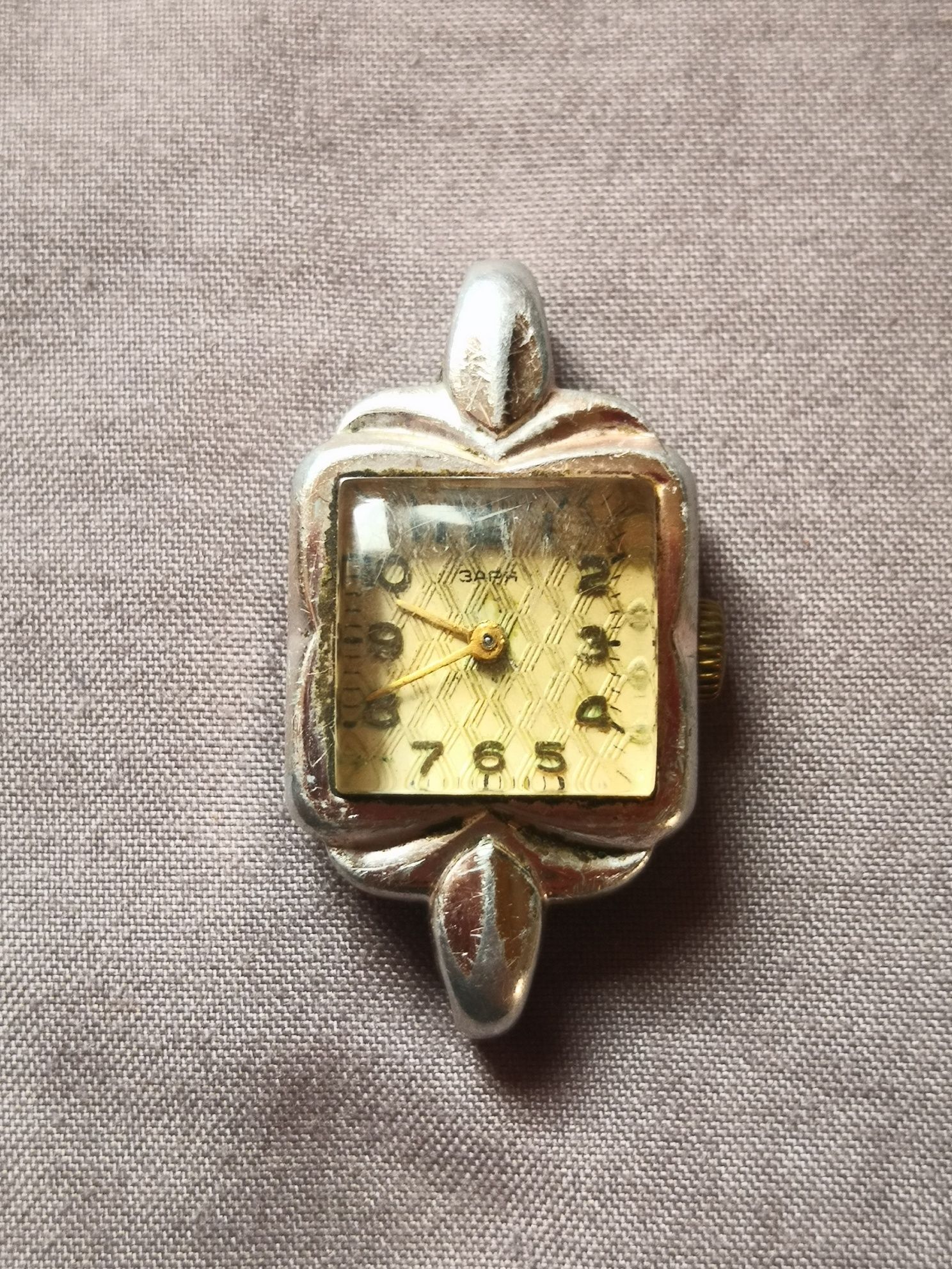 Zegarek damski Zaria, Zapr, 3apr, odzysk części, kolekcja, starocie PR