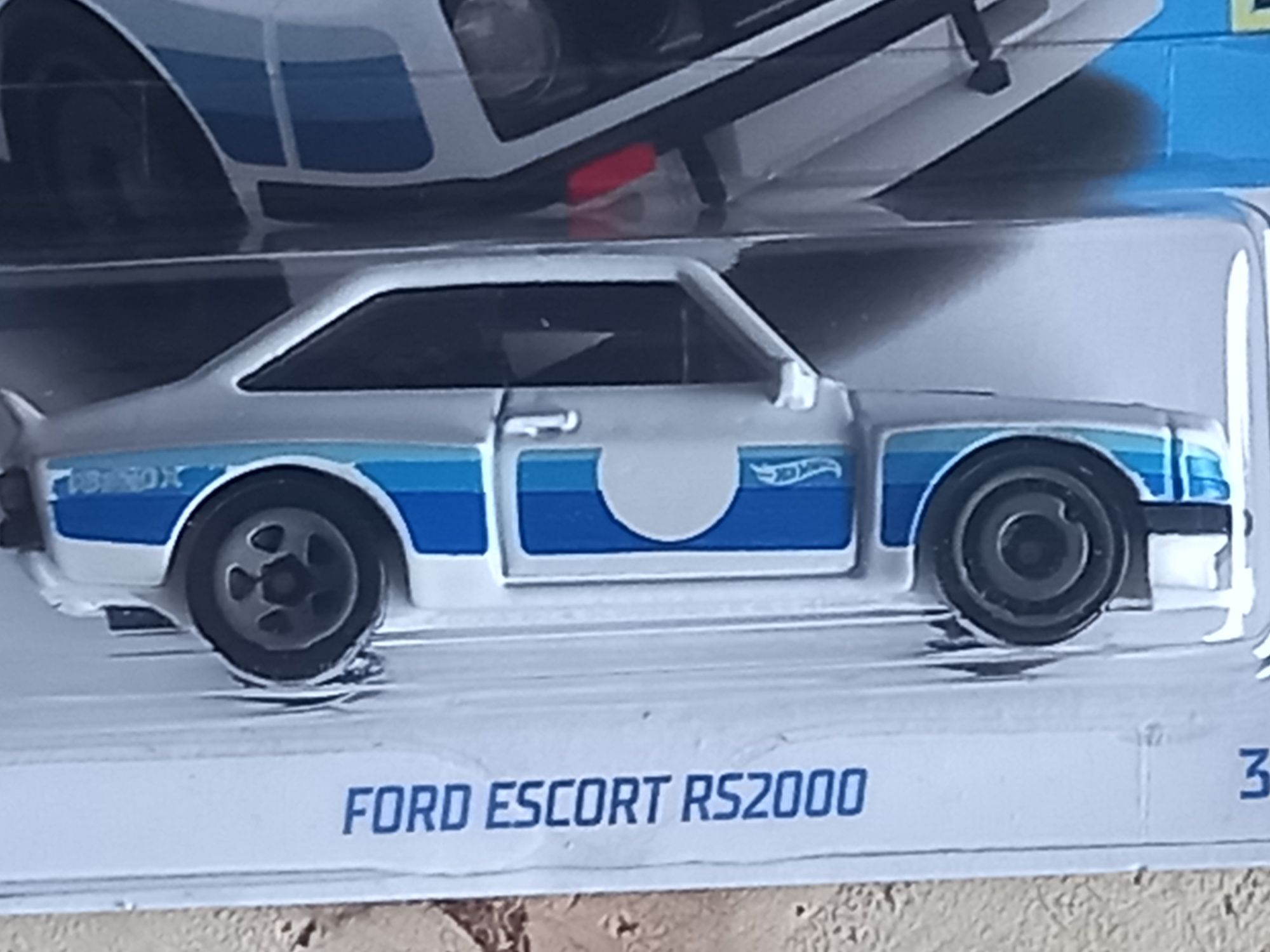 Ford escort rs2000